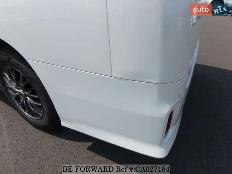 Минивэн Toyota Vellfire 2019 в Киеве