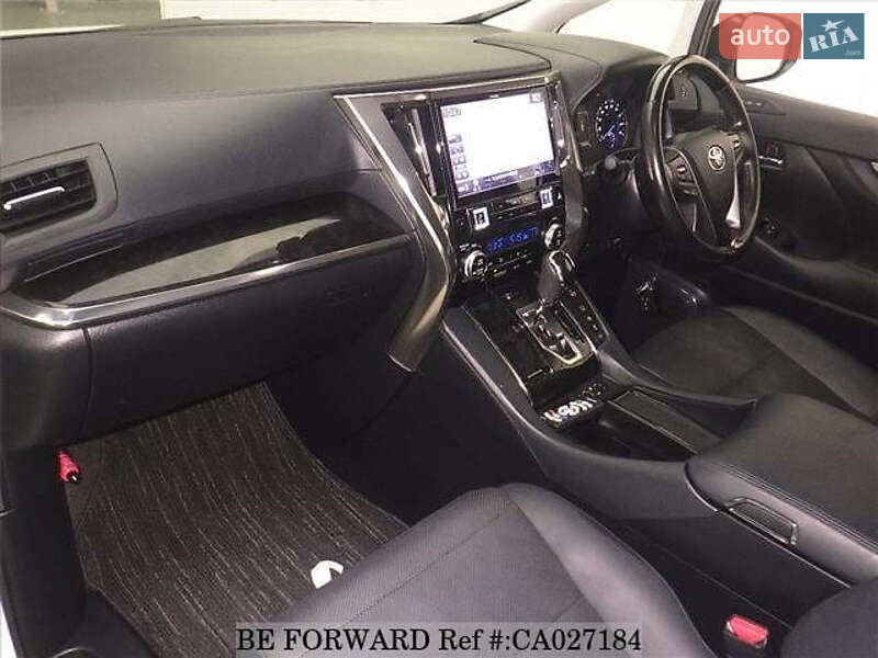 Минивэн Toyota Vellfire 2019 в Киеве