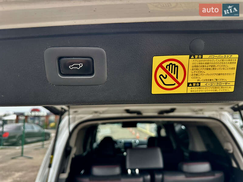 Мінівен Toyota Vellfire 2013 в Києві фото 19 Мінівен Toyota Vellfire 2013 в Києві