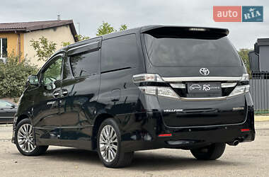 Минивэн Toyota Vellfire 2014 в 