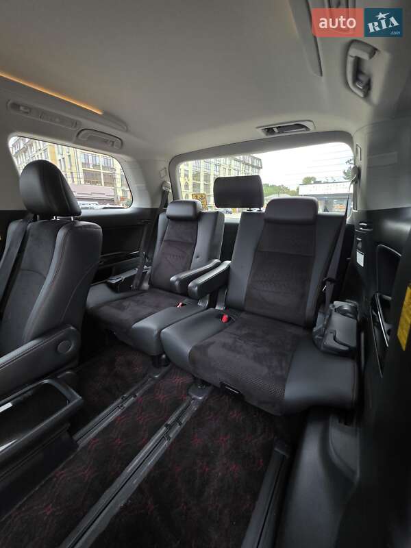 Мінівен Toyota Vellfire 2013 в Одесі фото 29 Мінівен Toyota Vellfire 2013 в Одесі