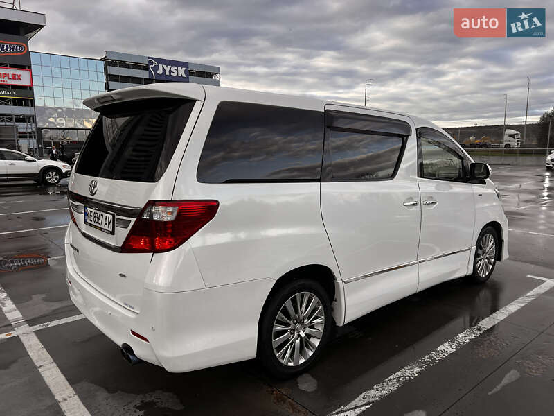 Минивэн Toyota Vellfire 2013 в Киеве
