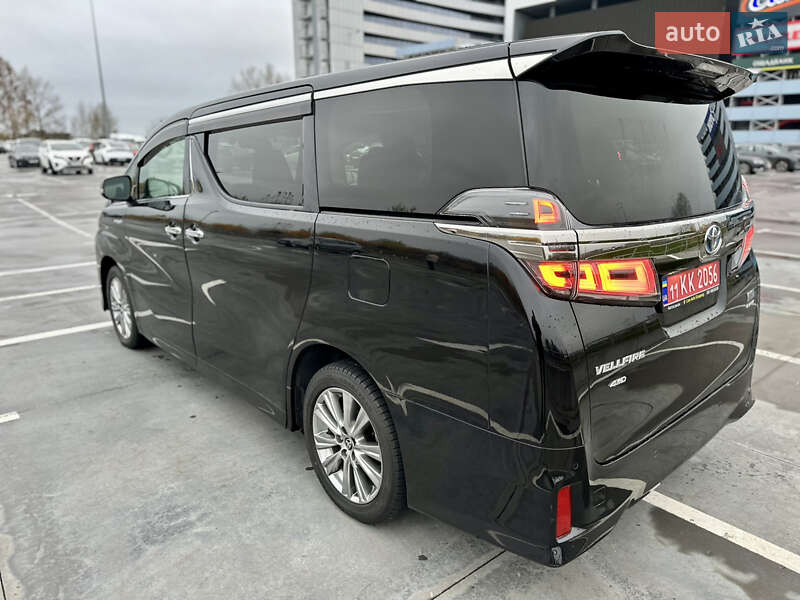 Мінівен Toyota Vellfire 2018 в Києві