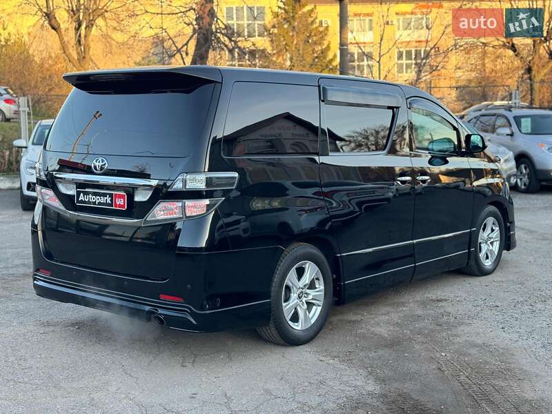 Минивэн Toyota Vellfire 2010 в Виннице