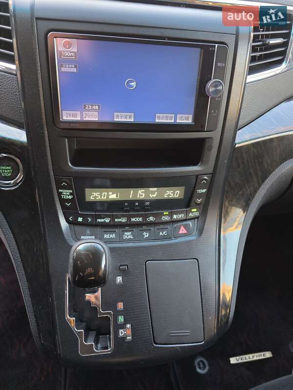 Минивэн Toyota Vellfire 2013 в Одессе