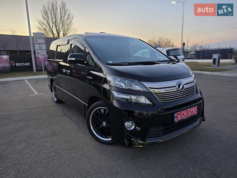Toyota Vellfire 2012