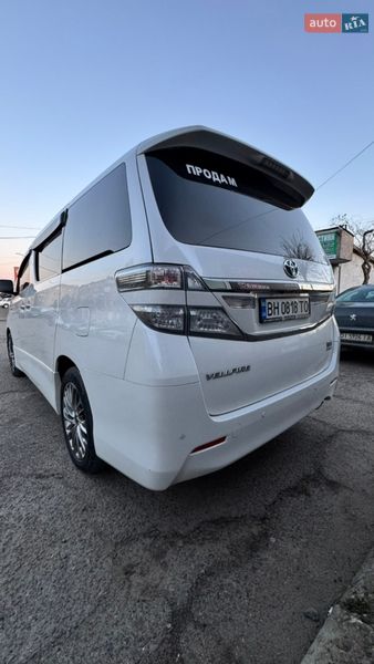 Минивэн Toyota Vellfire 2012 в Белгороде-Днестровском