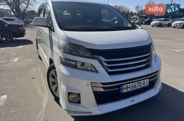 Мінівен Toyota Vellfire 2013 в Одесі