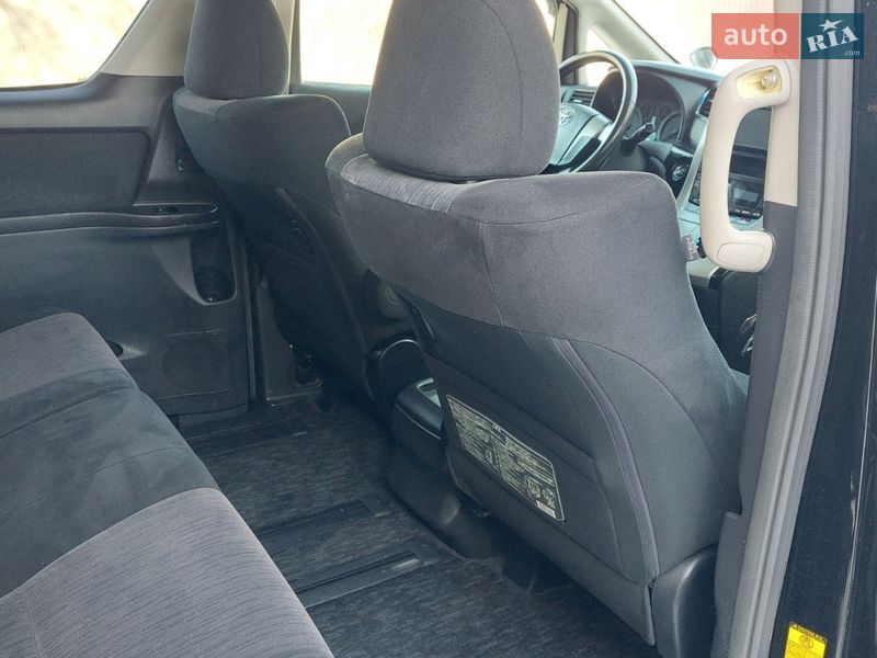 Минивэн Toyota Vellfire 2012 в Киеве фото 27 Минивэн Toyota Vellfire 2012 в Киеве