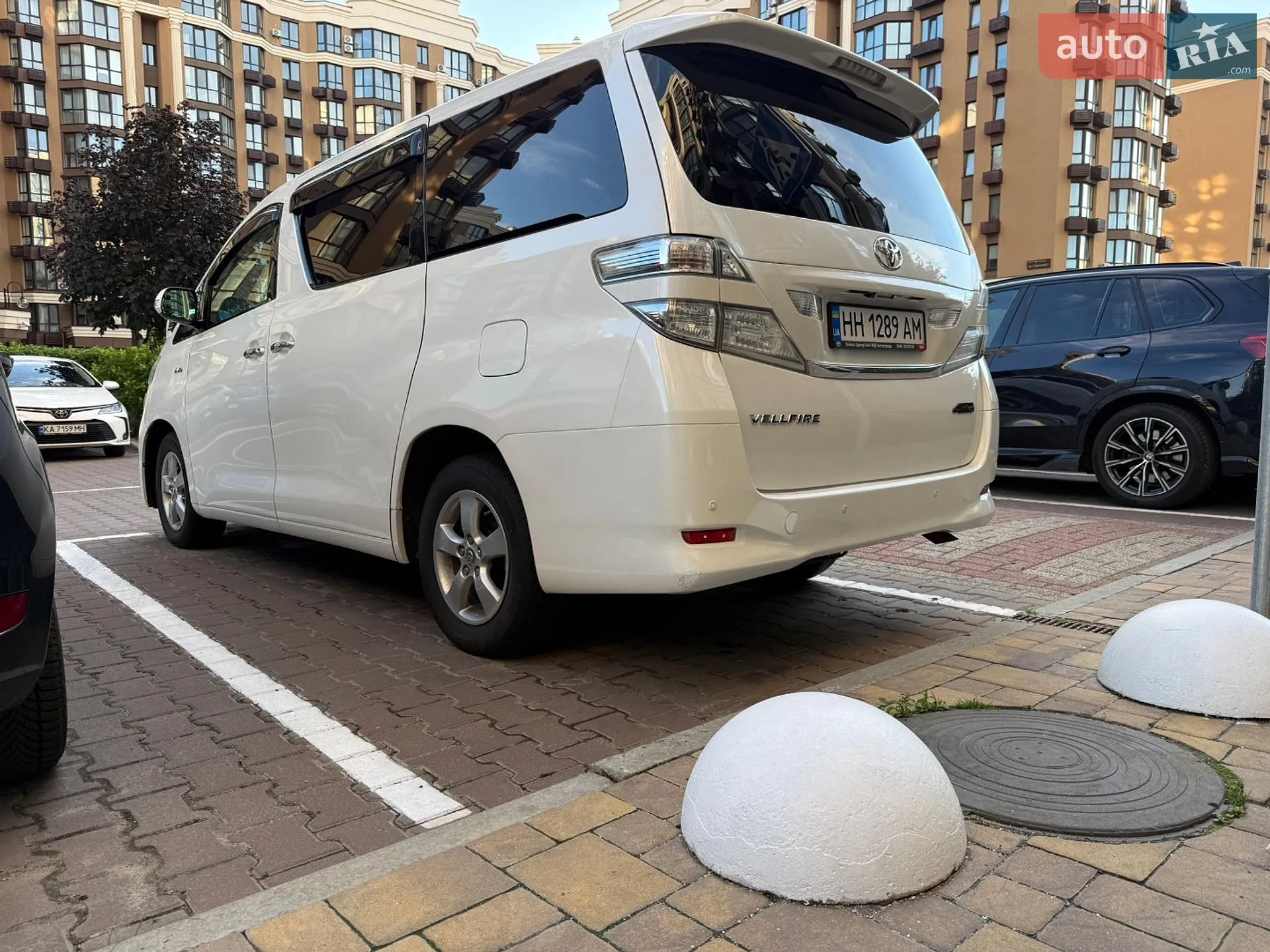 2010 Toyota Vellfire - мініатюра 3