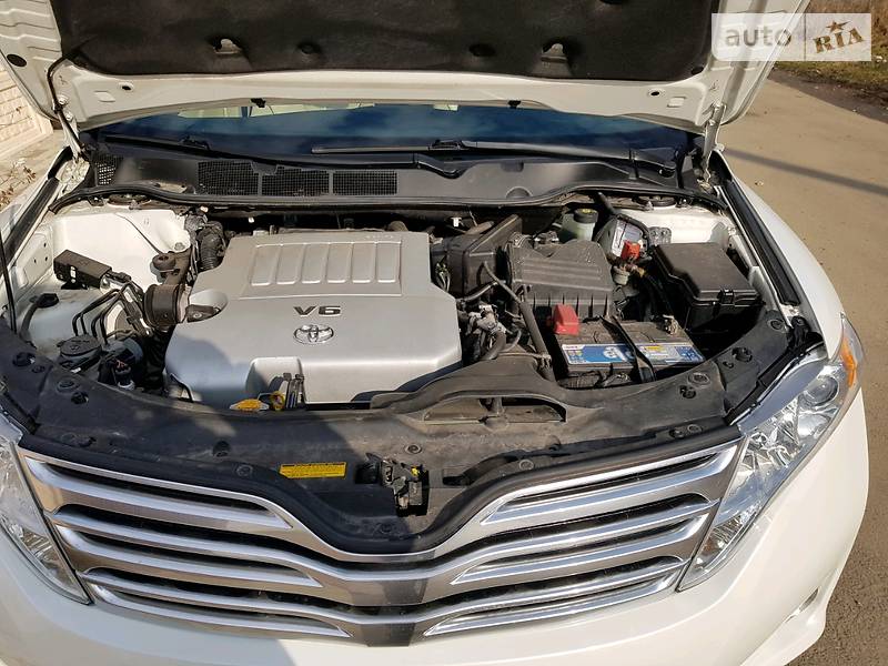 Позашляховик / Кросовер Toyota Venza 2009 в Одесі