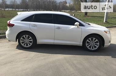 Позашляховик / Кросовер Toyota Venza 2013 в Сумах