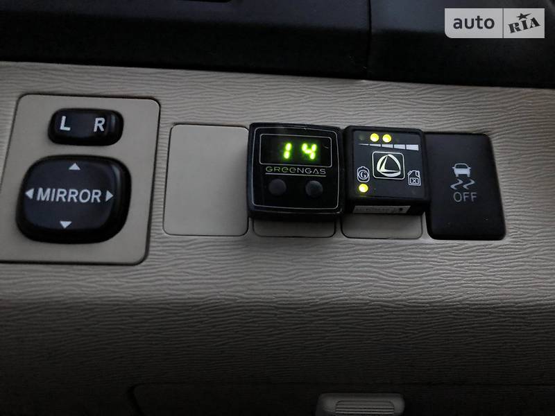 Мінівен Toyota Venza 2015 в Києві