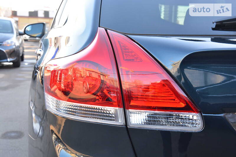 Позашляховик / Кросовер Toyota Venza 2015 в Одесі