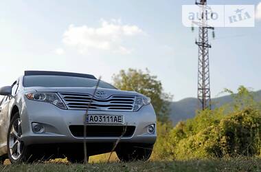 Позашляховик / Кросовер Toyota Venza 2010 в 