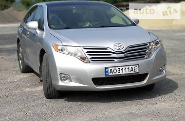 Позашляховик / Кросовер Toyota Venza 2010 в 