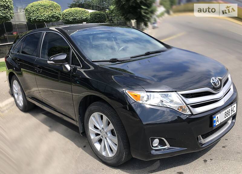 Мінівен Toyota Venza 2015 в Києві