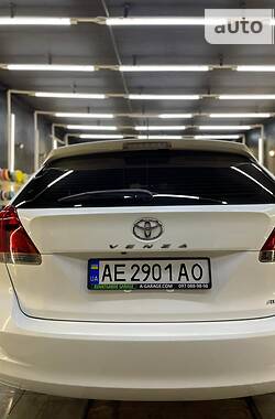 Универсал Toyota Venza 2013 в Днепре
