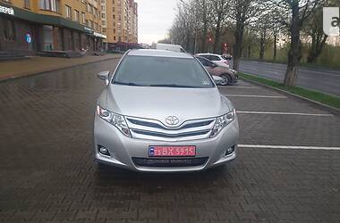 Внедорожник / Кроссовер Toyota Venza 2013 в Луцке