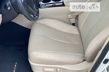 Внедорожник / Кроссовер Toyota Venza 2014 в 