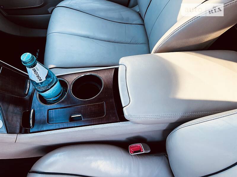 Внедорожник / Кроссовер Toyota Venza 2011 в Дубно