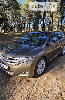 Внедорожник / Кроссовер Toyota Venza 2013 в Ахтырке