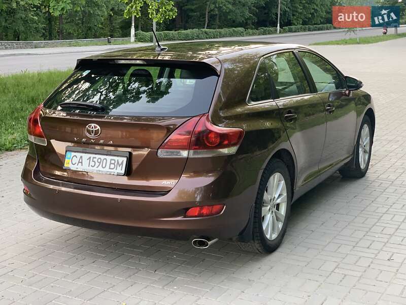 Внедорожник / Кроссовер Toyota Venza 2013 в Киеве фото 5 Внедорожник / Кроссовер Toyota Venza 2013 в Киеве