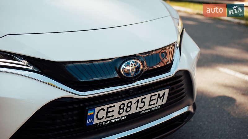 Позашляховик / Кросовер Toyota Venza 2021 в Чернівцях