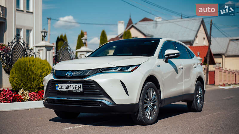Позашляховик / Кросовер Toyota Venza 2021 в Чернівцях