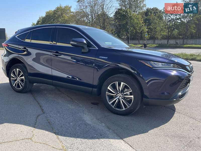 Позашляховик / Кросовер Toyota Venza 2020 в Львові