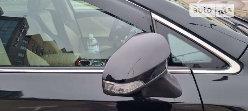 Внедорожник / Кроссовер Toyota Venza 2014 в Киеве