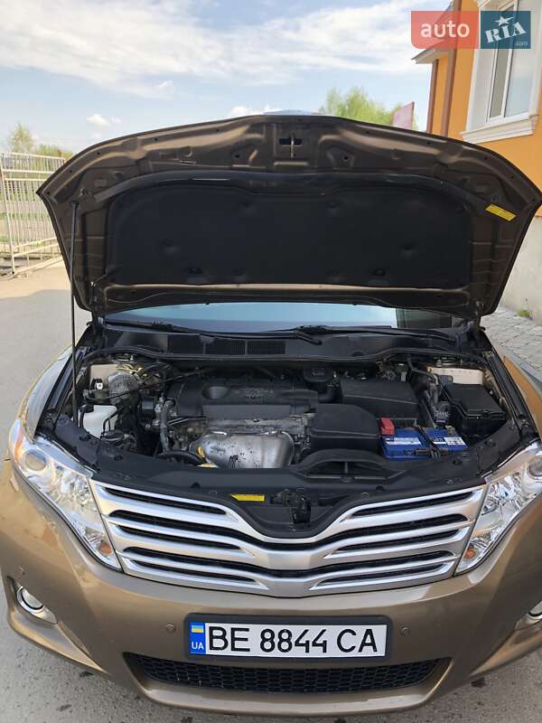 Позашляховик / Кросовер Toyota Venza 2011 в Миколаєві