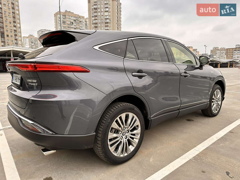Позашляховик / Кросовер Toyota Venza 2021 в Києві
