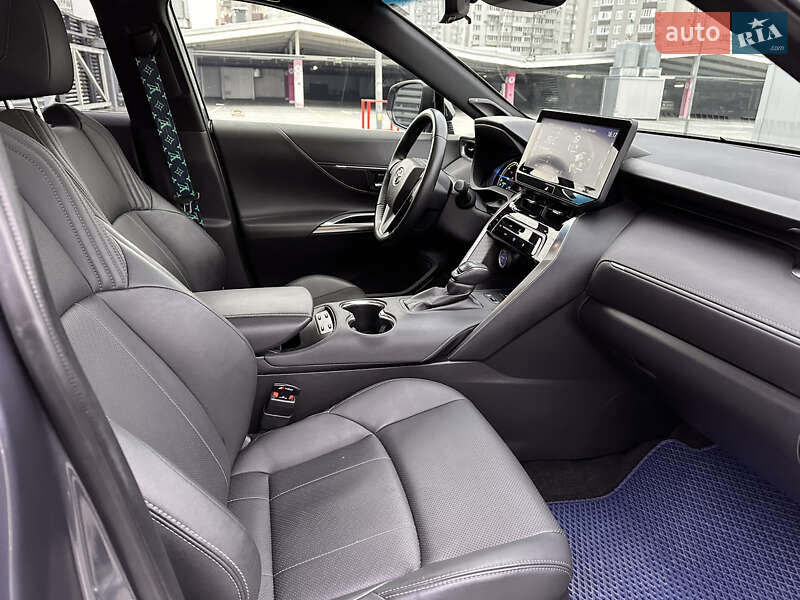 Позашляховик / Кросовер Toyota Venza 2021 в Києві