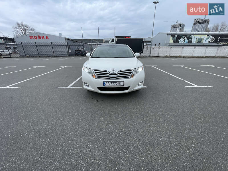 Внедорожник / Кроссовер Toyota Venza 2010 в Киеве