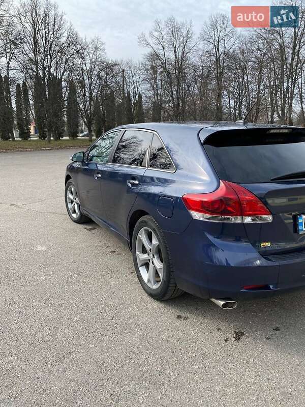 Внедорожник / Кроссовер Toyota Venza 2014 в Ставище