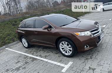 Позашляховик / Кросовер Toyota Venza 2013 в Тернополі