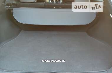 Внедорожник / Кроссовер Toyota Venza 2020 в Хмельницком