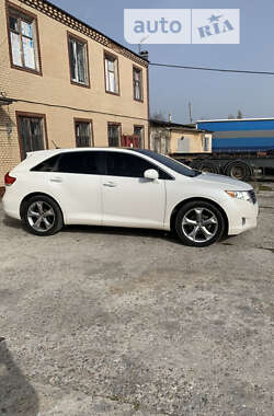 Внедорожник / Кроссовер Toyota Venza 2011 в Черноморске