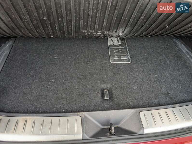 Внедорожник / Кроссовер Toyota Venza 2021 в Киеве