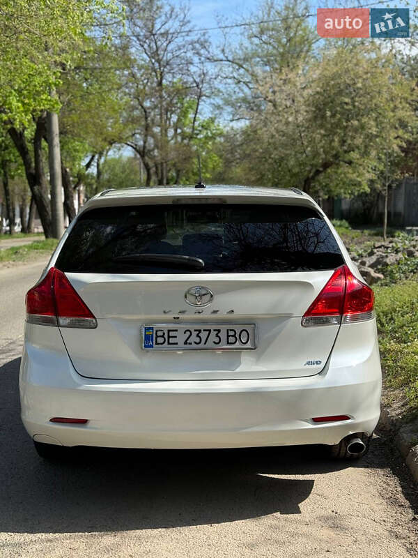 Внедорожник / Кроссовер Toyota Venza 2011 в Днепре