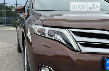 Внедорожник / Кроссовер Toyota Venza 2013 в Днепре