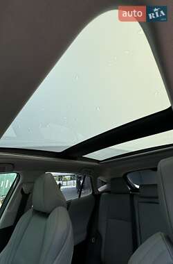 Внедорожник / Кроссовер Toyota Venza 2021 в 