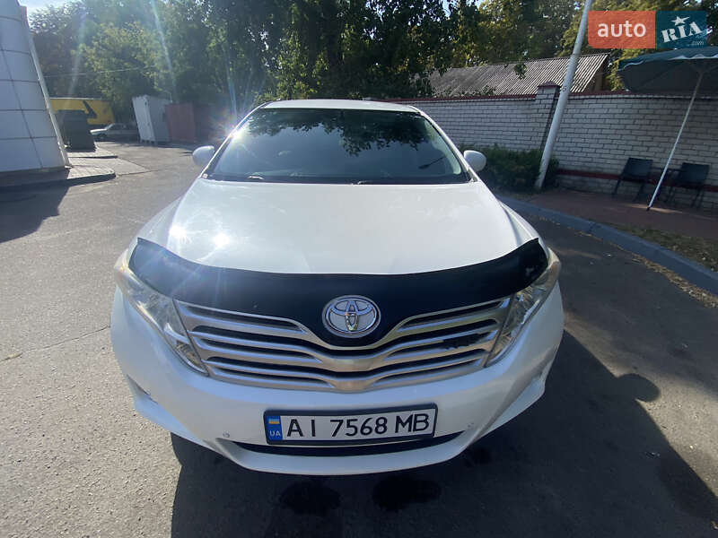 Внедорожник / Кроссовер Toyota Venza 2010 в Черкассах