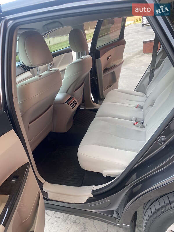 Позашляховик / Кросовер Toyota Venza 2014 в Львові