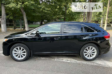 Внедорожник / Кроссовер Toyota Venza 2010 в Черновцах