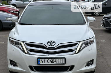 Позашляховик / Кросовер Toyota Venza 2013 в Києві