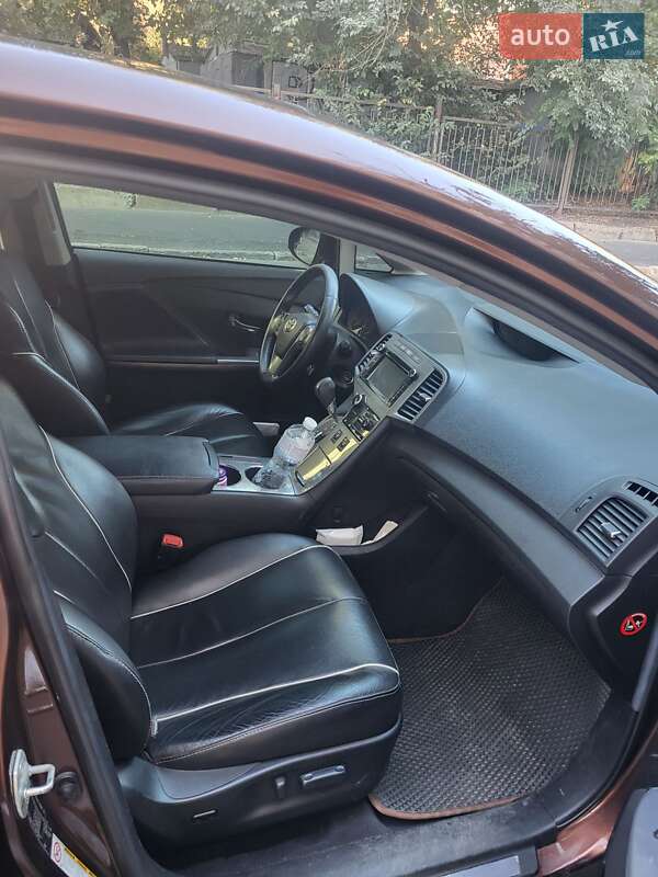 Позашляховик / Кросовер Toyota Venza 2013 в Харкові