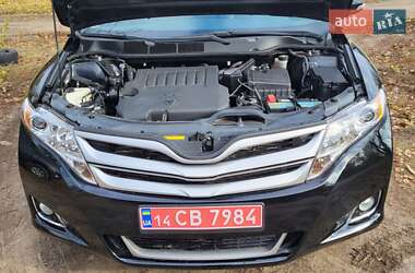 Внедорожник / Кроссовер Toyota Venza 2014 в Харькове