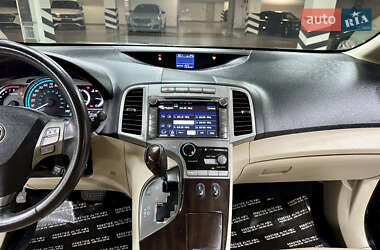 Внедорожник / Кроссовер Toyota Venza 2011 в Киеве